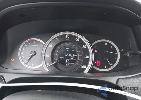 2017 Honda Accord Lx z USA, uszkodzony, nr VIN 1HGCR2F32HA234518